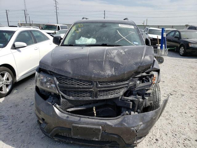3C4PDCBB1KT863656 Dodge JOURNEY SE