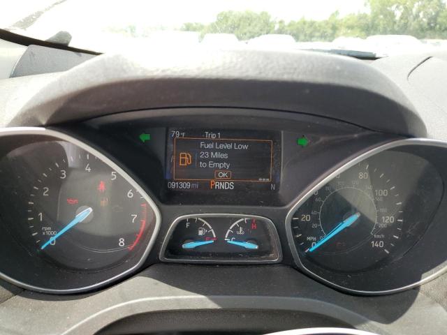 1FMCU9GDXHUF00584 Ford ESCAPE SE