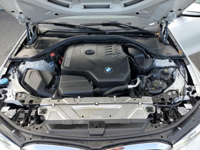 3MW5R1J03M8C08009 BMW 330I