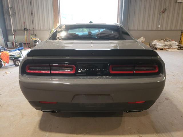 2C3CDZAG6JH124020 Dodge Challenger Sxt