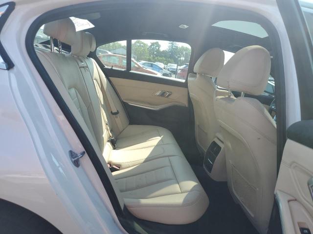 3MW5R7J09L8B42003 BMW 330XI
