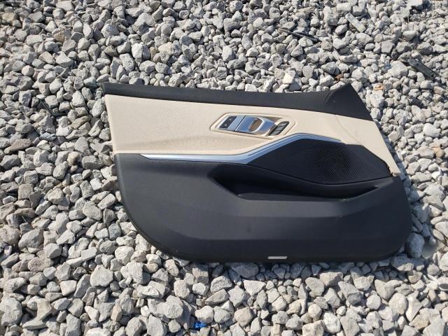 3MW5R7J09M8B51043 BMW 330XI