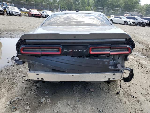 2C3CDZAG8JH276509 Dodge Challenger Sxt