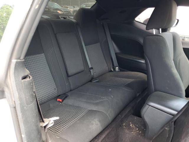 2C3CDZAG8JH276509 Dodge Challenger Sxt