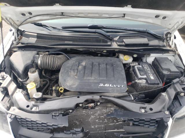 2C4RDGCG9GR176686 Dodge Grand Caravan Sxt