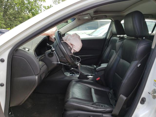 19VDE1F33EE008045 Acura ILX 20