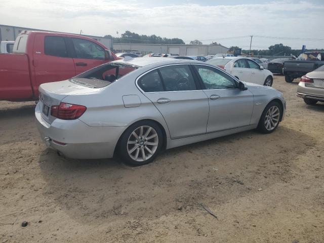 WBA5B3C55FD540452 BMW 535 XI