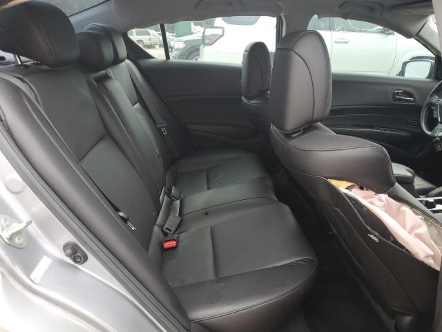 19UDE2F79JA000451 Acura Ilx Premium Tech