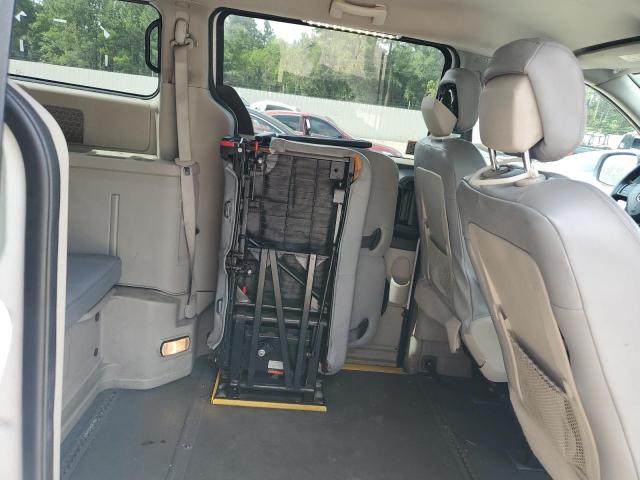 2C7WDGBG1JR243229 Dodge Grand Caravan Se
