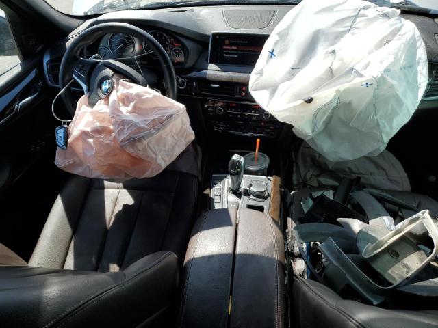 5UXKT0C5XJ0W01357 BMW X5 Xdr40e
