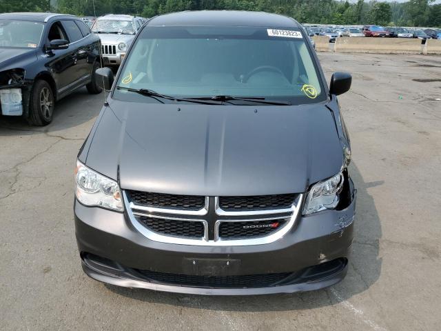 2C4RDGBG3GR335588 Dodge Grand Caravan Se