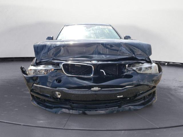 WBA8E5G52GNU20744 BMW 320 XI