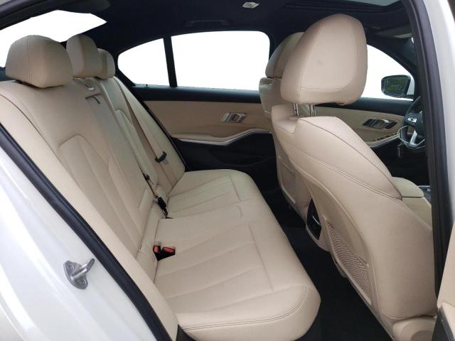 3MW5R7J00M8C07208 BMW 330XI