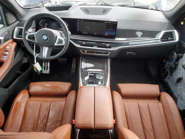 5UX23EM00P9N43621 BMW X7 Xdrive40i