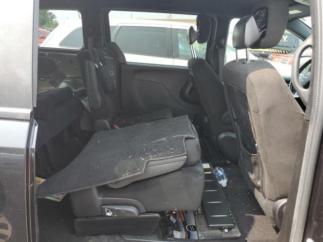2C4RDGBGXFR750230 Dodge Grand Caravan Se