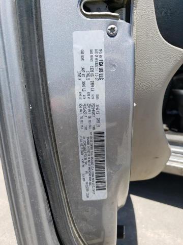 2C4RDGBG0KR701323 Dodge Grand Caravan Se