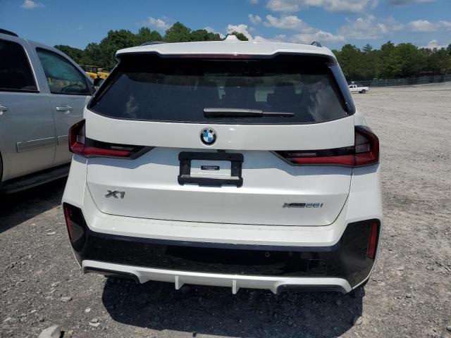 WBX73EF00P5W60226 BMW X1 Xdrive28i