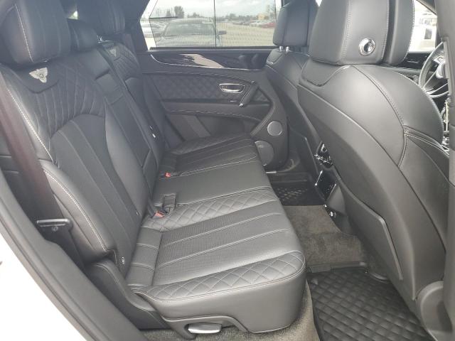 SJAAC2ZV8JC018902 Bentley Bentayga