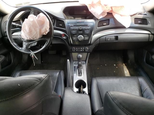 19VDE1F33EE008045 Acura ILX 20