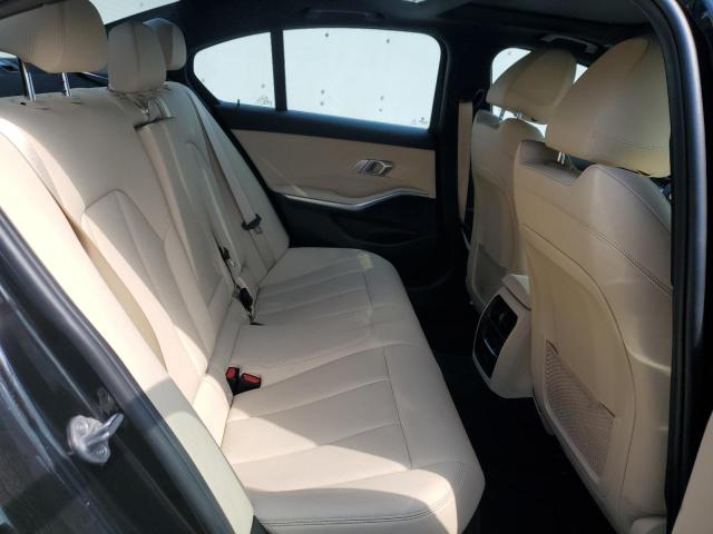 3MW5R7J06M8C11909 BMW 330XI