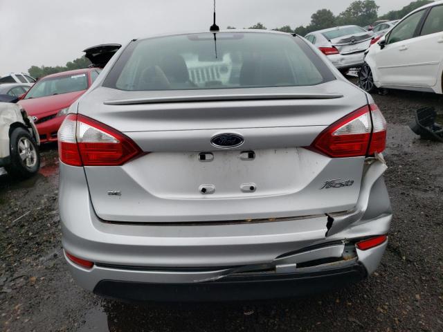 3FADP4BJXFM123276 Ford FIESTA SE
