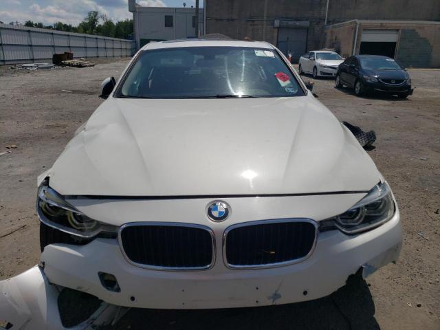 WBA8A3C59HK691776 BMW 320 XI