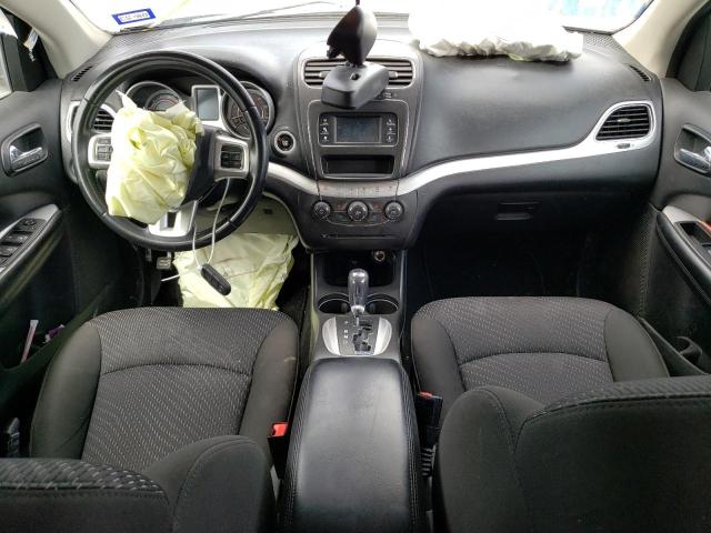 3C4PDCBB1KT863656 Dodge JOURNEY SE