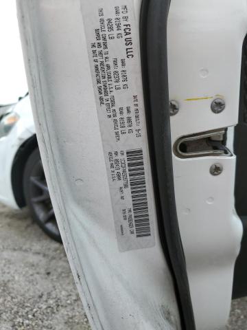 1C3CDFAA2GD577986 Dodge DART SE