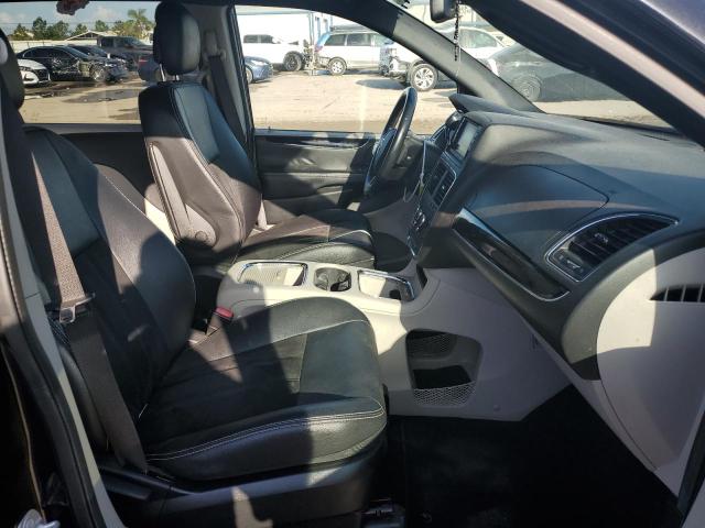 2C4RDGCG8KR519013 Dodge Grand Caravan Sxt