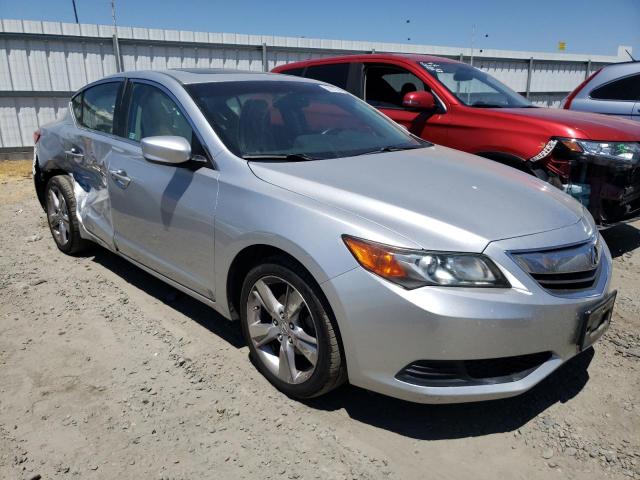19VDE1F32EE006822 Acura ILX 20