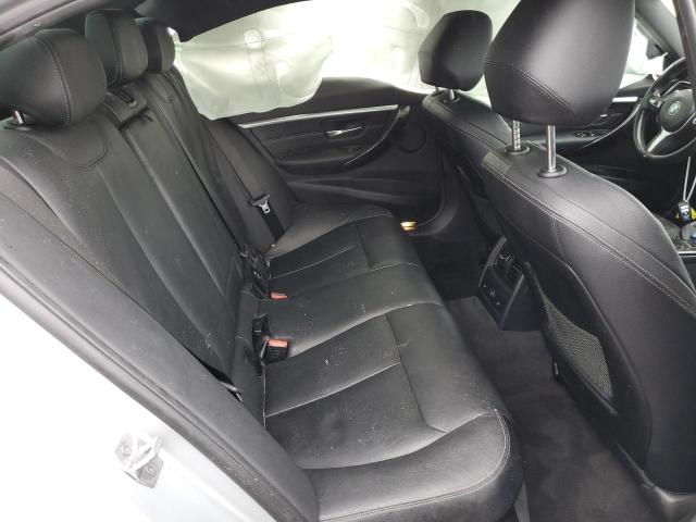 WBA8D9C3XHA012323 BMW 330 XI