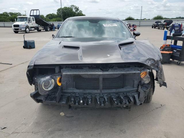 2C3CDZAG8JH305703 Dodge Challenger Sxt
