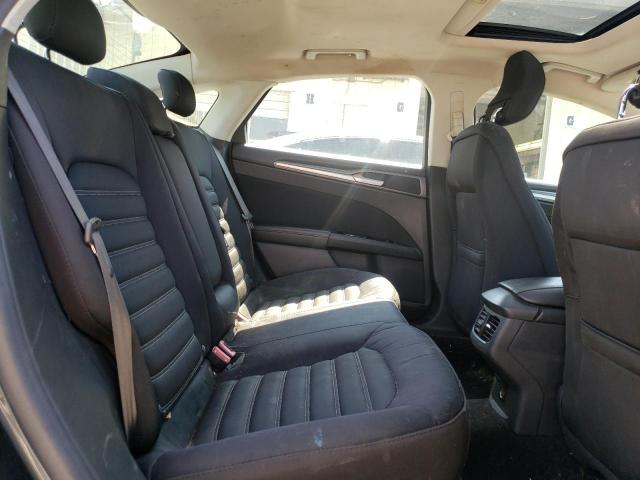 3FA6P0HD2FR103352 Ford FUSION SE