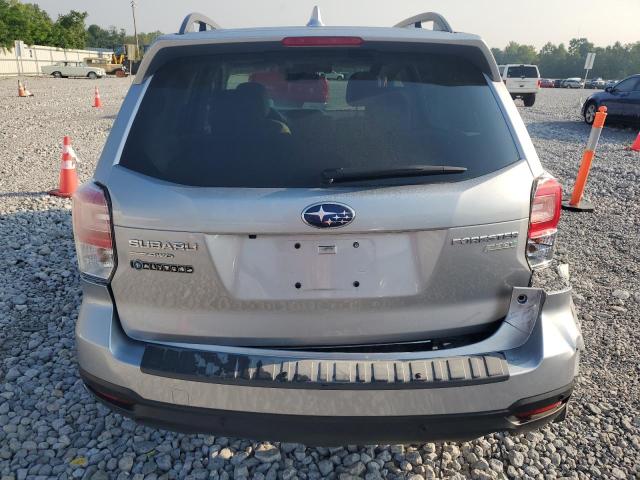 JF2SJARC5HH586783 Subaru FORESTER 2