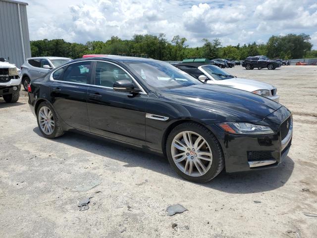 SAJBE4BV7GCY09130 Jaguar XF PRESTIG