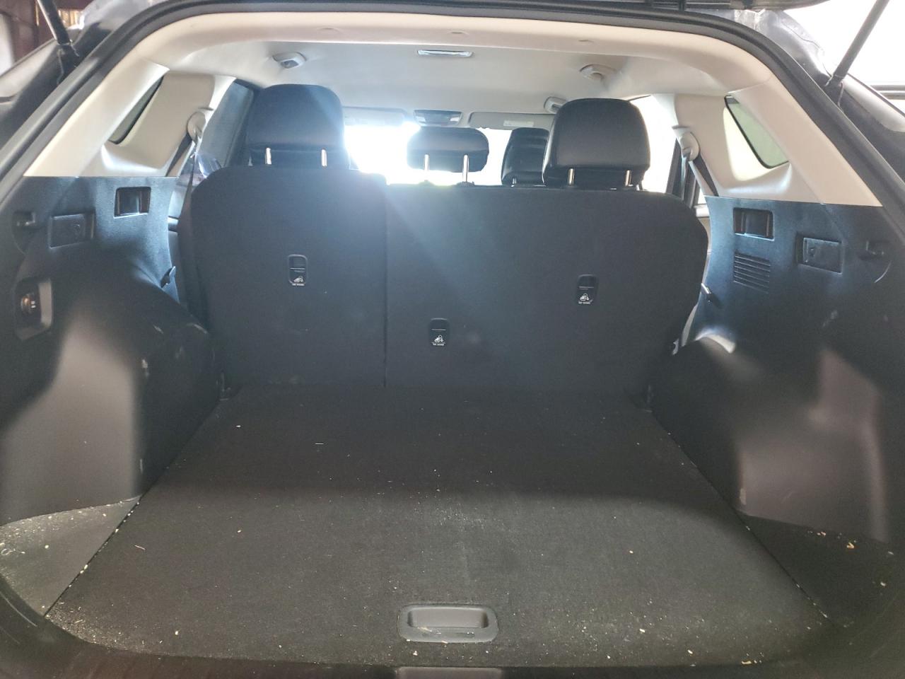 5XYK33AFXPG095997 KIA SPORTAGE E