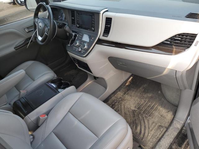 5TDDZ3DC7KS219048 Toyota SIENNA XLE
