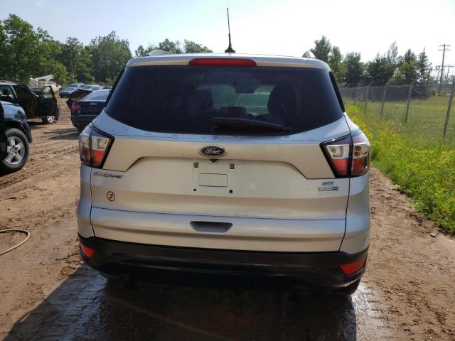 1FMCU9GD6JUD58126 Ford ESCAPE SE