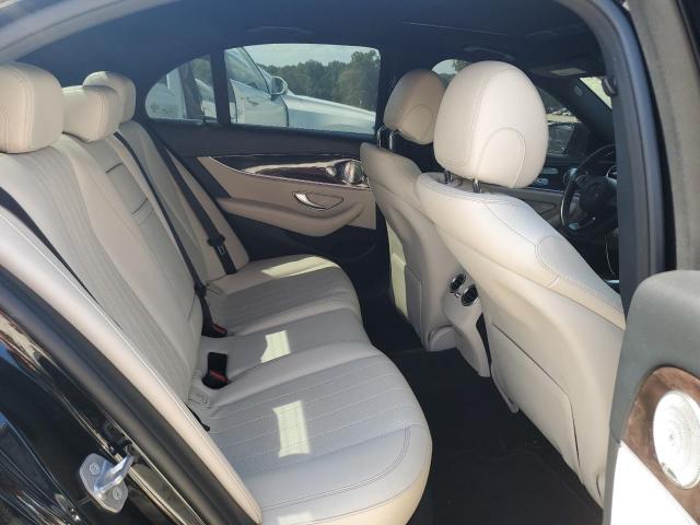 WDDZF4JB4HA241391 Mercedes-Benz E 300