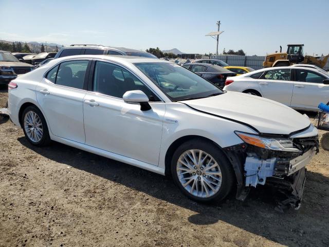 4T1F31AK9LU012695 Toyota CAMRY XLE