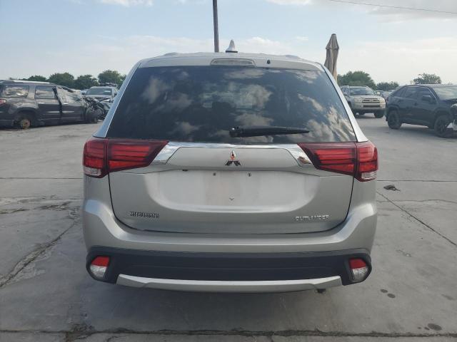 JA4AD2A36JJ002323 Mitsubishi Outlander