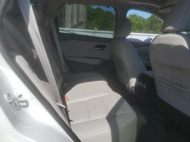 5N1AT3CA0MC720030 Nissan Rogue Sl