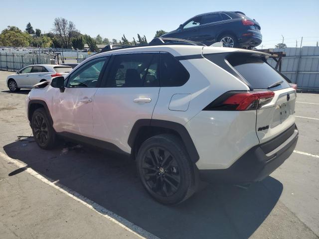 2T3C1RFV8MW170867 Toyota RAV4 XLE P