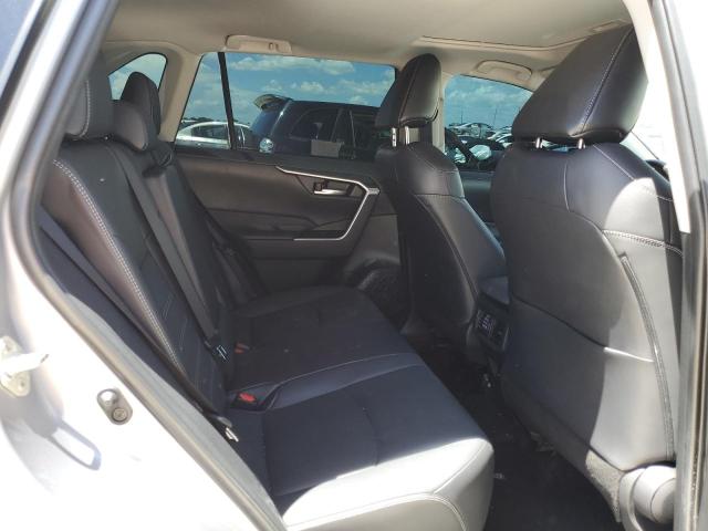 2T3C1RFV6NC191428 Toyota RAV4 XLE P