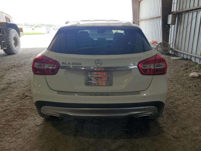 WDCTG4EB2GJ209376 Mercedes-Benz GLA 250