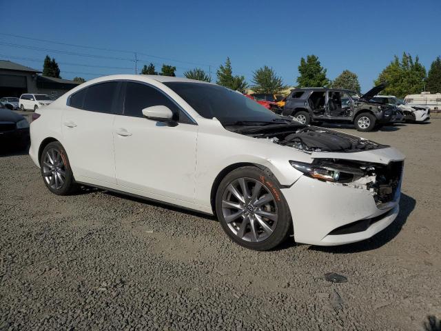 JM1BPADL1K1116688 Mazda 3 PREFERRE