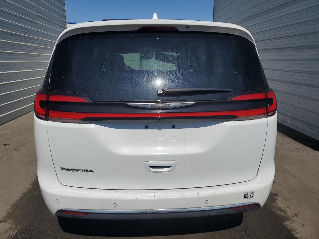 2C4RC1BGXMR597605 Chrysler PACIFICA T