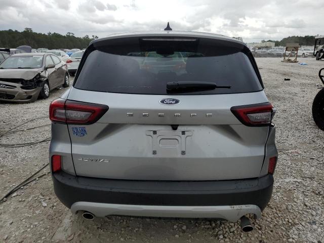1FMCU0GNXPUB05923 Ford Escape Act