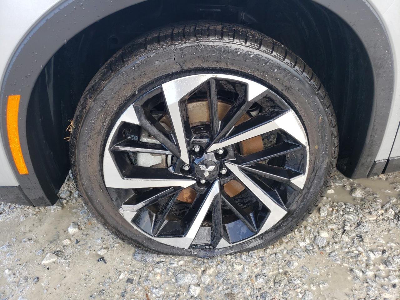 JA4J4VA87RZ051766 Mitsubishi Outlander