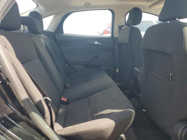 1FADP3H21JL324990 Ford FOCUS SEL